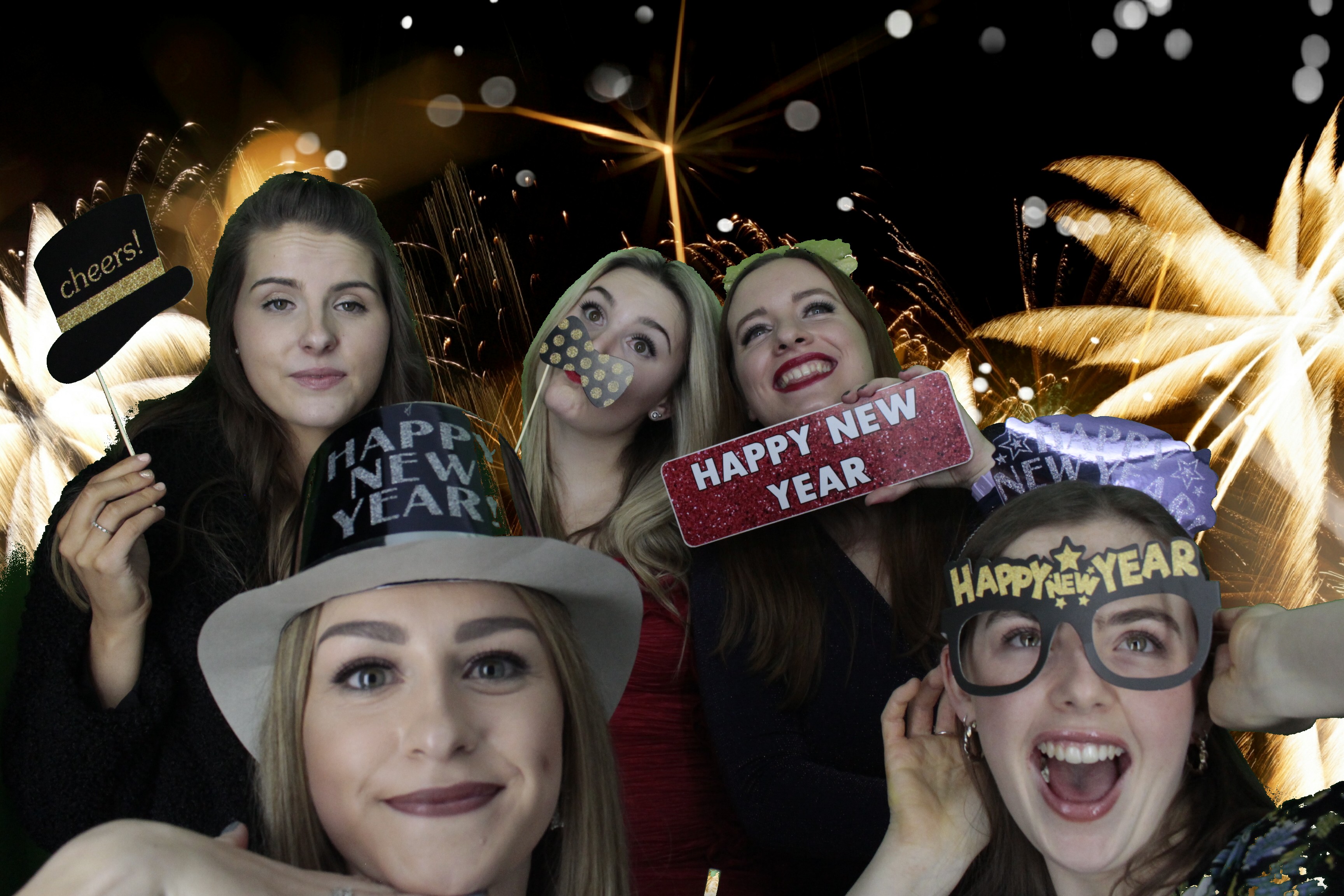 NYE Party | View more photos from the event at gallery.myphotoboothexperience.co.uk/u/MyPhotoBoothExperienceLtd/NYE-Party